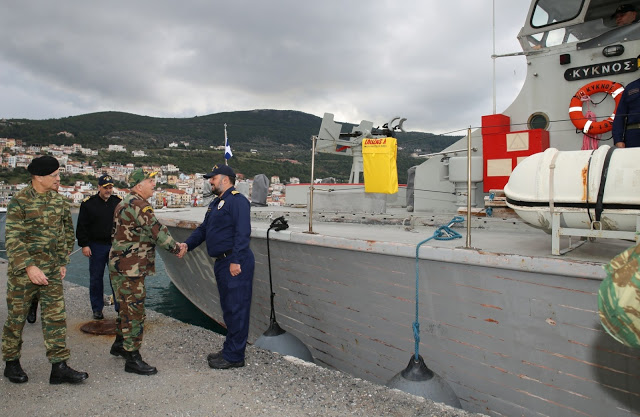 Επίσκεψη Αρχηγού ΓΕΕΘΑ σε Μονάδες - Σχηματισμούς των Ενόπλων Δυνάμεων - Φωτογραφία 25