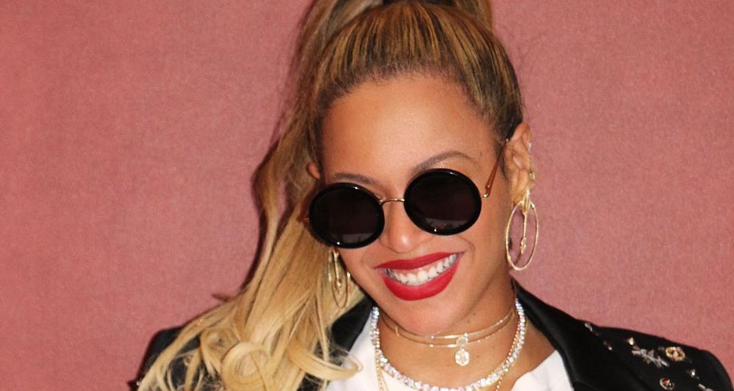 Η Beyonce αποχωρίστηκε τη μακριά της κόμη και είπε «ναι» στο κοντό καρέ - Φωτογραφία 1