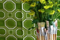 DIY: Φτιάξτε ένα πανέμορφο βάζο από... πινέλα!