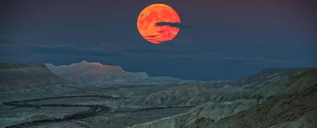 Ποδαρικό με το πιο φωτεινό φεγγάρι για το 2018 - Φωτογραφία 1