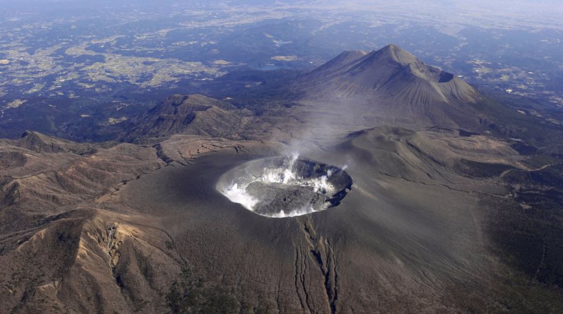 Έξι ηφαίστεια απειλούν να αλλάξουν το «πρόσωπο» του πλανήτη το 2018 - Φωτογραφία 1
