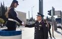 Εθιμοτυπική προσφορά δώρων σε τροχονόμους από την Πολιτική και Φυσική Ηγεσία της Ελληνικής Αστυνομίας - Φωτογραφία 6