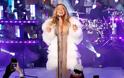 Απαστράπτουσα η Mariah Carey στο πρωτοχρονιάτικο show στην Times Square της Νέας Υόρκης! - Φωτογραφία 3