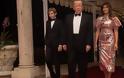 Με φόρεμα 4.000 δολαρίων η Μελάνια Τραμπ στο ρεβεγιόν - Φωτογραφία 1
