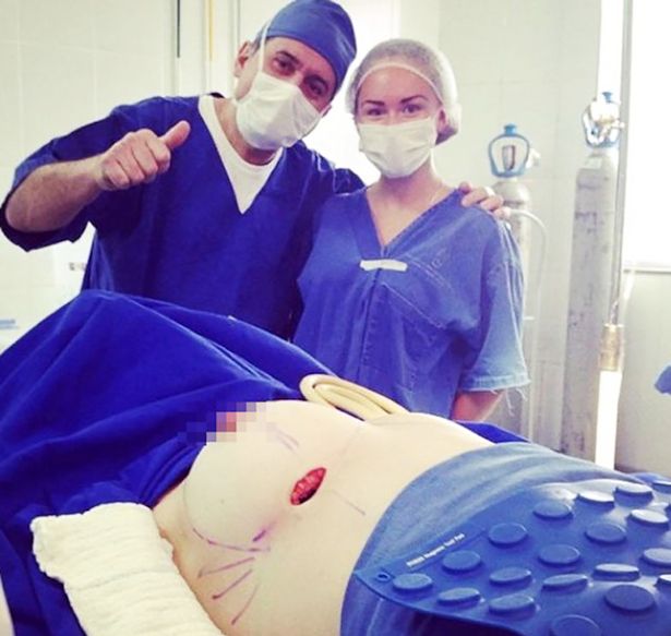 Ρωσία: Νοσοκόμες βγάζουν «αστείες» selfies με ανήμπορους ασθενείς - Φωτογραφία 7