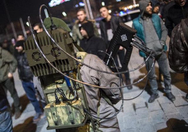 Τουρκία: Νέο αντι-drone όπλο έκανε ποδαρικό στην πλατεία Ταξίμ - ΦΩΤΟ - ΒΙΝΤΕΟ - Φωτογραφία 4
