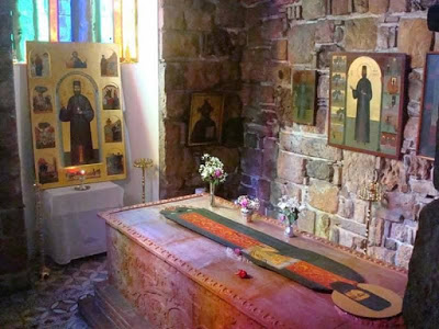 Μνήμη ανακομιδής λειψάνων του Αγίου Εφραίμ του Θαυματουργού (3 Ιανουαρίου) - Φωτογραφία 4
