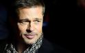 Ο φρεσκοχωρισμένος Brad Pitt φλερτάρει ξανά! - Φωτογραφία 2