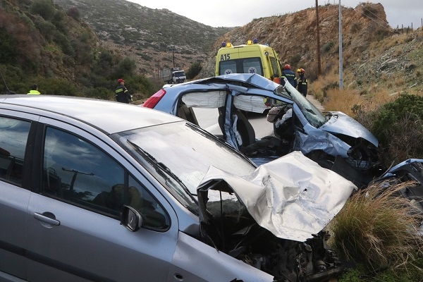 Τροχαίο στην Κρήτη με 4 νεκρούς και 4 τραυματίες - Νεκρό μελλόνυμφο ζευγάρι - Σκοτώθηκε και η μητέρα της κοπέλας [Εικόνες ΣΟΚ] - Φωτογραφία 6