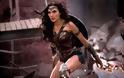 Gal Gadot: Η «Wonder Woman» των box office με 1,4 εκατ. δολάρια - Φωτογραφία 3