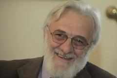 Γιάννης Σμαραγδής: Γιατί ενοχλήθηκε από τις αρνητικές κριτικές για τον «Καζαντζάκη»;