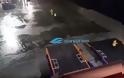 Η μάχη του Blue Star Delos με τα μανιασμένα κύματα στο Αιγαίο (βίντεο) - Φωτογραφία 1