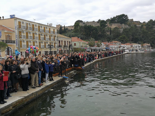 Με λαμπρότητα γιορτάστηκαν τα Φώτα στην ΒΟΝΙΤΣΑ (ΦΩΤΟ) - Φωτογραφία 2