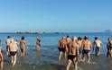 Θεοφάνεια: Βούτηξαν για τον σταυρό και οι χειμερινοί κολυμβητές στα Χανιά [photos+video] - Φωτογραφία 1