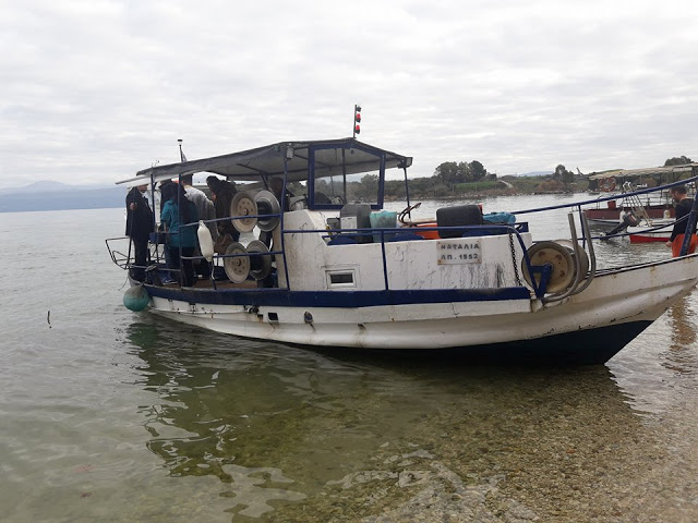 O αγιασμός των υδάτων στα ΠΑΛΙΑΜΠΕΛΑ (ΦΩΤΟ: Στέλλα Λιάπη) - Φωτογραφία 65