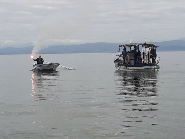 O αγιασμός των υδάτων στα ΠΑΛΙΑΜΠΕΛΑ (ΦΩΤΟ: Στέλλα Λιάπη) - Φωτογραφία 85