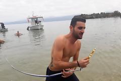 O αγιασμός των υδάτων στα ΠΑΛΙΑΜΠΕΛΑ (ΦΩΤΟ: Στέλλα Λιάπη)