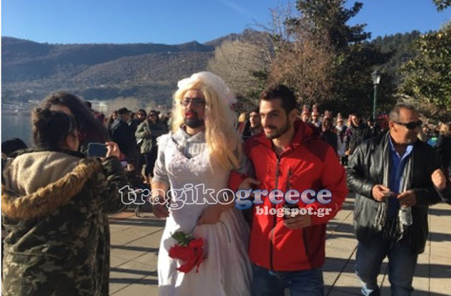 Οι «Μωμόγεροι» της Μεσοποταμίας ξεσήκωσαν την Καστοριά [photos+video] - Φωτογραφία 4