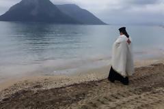 ΑΡΧΟΝΤΟΧΩΡΙ: Για πρώτη φορά η τελετή αγιασμού των υδάτων πραγματοποιήθηκε στη Παραλία Παλιόβαρκα (ΦΩΤΟ)