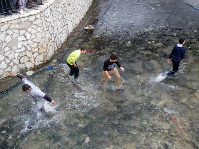 Αγιασμός των υδάτων στο ΠΟΤΑΜΙ στο ΜΟΝΑΣΤΗΡΑΚΙ Βόνιτσας (ΦΩΤΟ-ΒΙΝΤΕΟ: Κώστας Πετρόπουλος) - Φωτογραφία 25