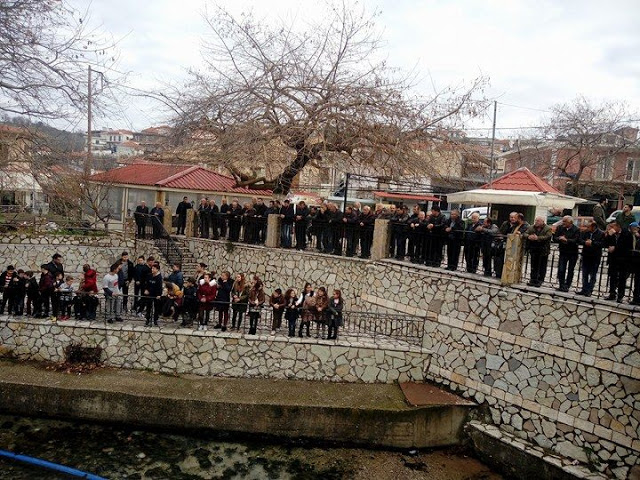 Αγιασμός των υδάτων στο ΠΟΤΑΜΙ στο ΜΟΝΑΣΤΗΡΑΚΙ Βόνιτσας (ΦΩΤΟ-ΒΙΝΤΕΟ: Κώστας Πετρόπουλος) - Φωτογραφία 6