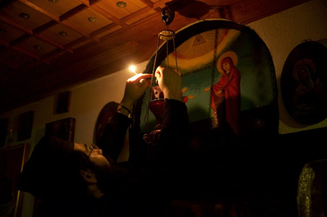 10043 - Φωτογραφίες από το Ιβηρίτικο Κελλί της Αγίας Άννης, στις Καρυές του Αγίου Όρους, την ημέρα της πανήγυρης - Φωτογραφία 27
