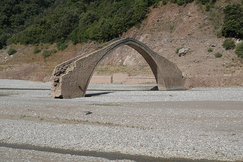 Tο γεφύρι στο Καρπενήσι που εμφανίζεται και εξαφανίζεται ανάλογα με τον καιρό - Φωτογραφία 10