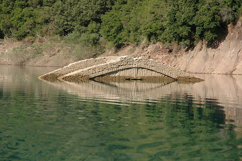 Tο γεφύρι στο Καρπενήσι που εμφανίζεται και εξαφανίζεται ανάλογα με τον καιρό - Φωτογραφία 15