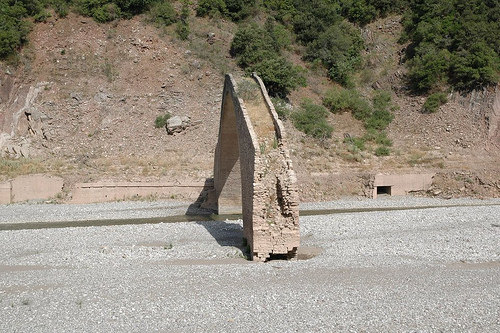 Tο γεφύρι στο Καρπενήσι που εμφανίζεται και εξαφανίζεται ανάλογα με τον καιρό - Φωτογραφία 8