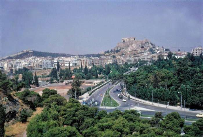 Η Αθήνα των ‘60s μέσα από  vintage φωτογραφίες και video - Φωτογραφία 13