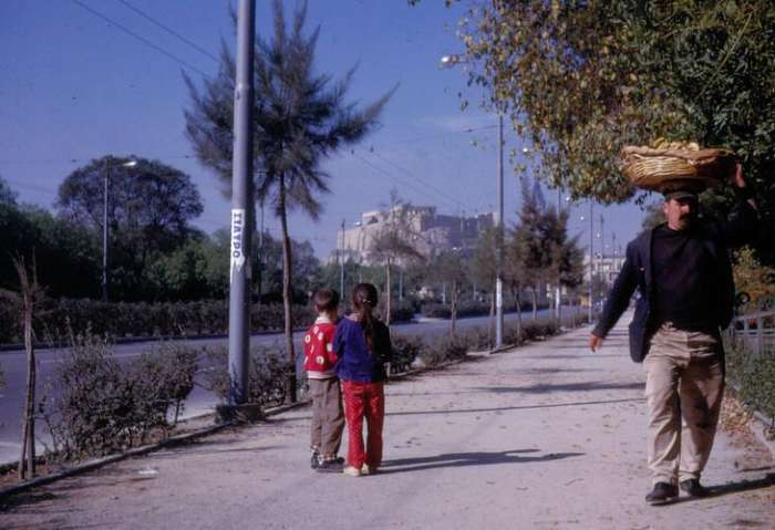 Η Αθήνα των ‘60s μέσα από  vintage φωτογραφίες και video - Φωτογραφία 14