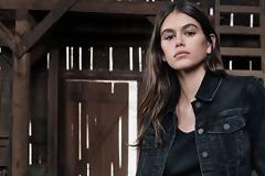 Kaia Gerber: Ανησυχητικά αδύνατη η κόρη της Cindy Crawford στις τελευταίες της φωτογραφίες
