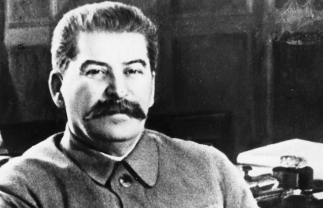 Από ψυχιατρικές εξετάσεις θα περάσει ο ιστορικός που αποκάλυψε τα εγκλήματα του Στάλιν - Φωτογραφία 1