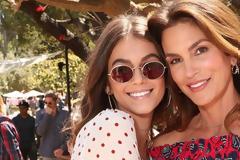 Δείτε το πρώτο εξώφυλλο της κόρης της Cindy Crawford στη Vogue!