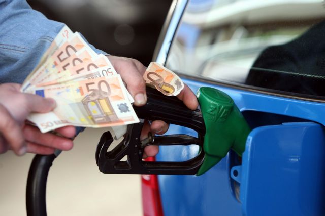 Την έκτη πιο ακριβή βενζίνη στον κόσμο έχει η Ελλάδα - Φωτογραφία 1