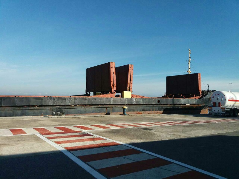 Η πρόταση του υπουργού Ναυτιλίας για το επικίνδυνο φορτίο στο λιμάνι του Ηρακλείου - Φωτογραφία 2