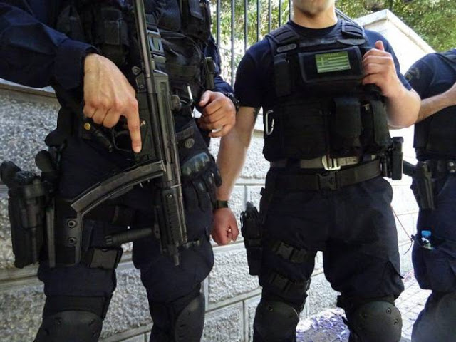 Απίστευτο: 31 βουλευτές του Σύριζα ζητούν τον αφοπλισμό των Αστυνομικών - Διαβάστε ποιοι είναι - Φωτογραφία 1