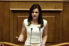 Αχτσιόγλου: Η διάταξη δεν αλλάζει τον τρόπο λήψης απόφασης για απεργία