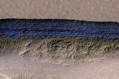 Αποθέματα νερού σε μορφή πάγου εντοπίστηκαν στον Αρη