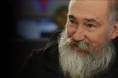 Απεβίωσε ο Τζίμης Πανούσης - Πανελλαδική θλίψη για τον ανατρεπτικό τραγουδοποιό