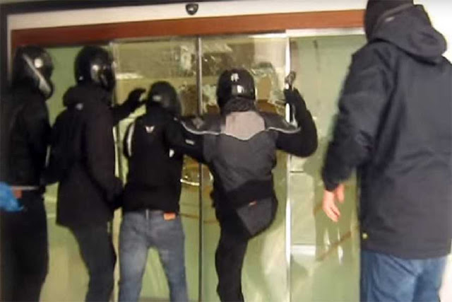 Βούτσης: Επιχειρησιακό πρόβλημα της αστυνομίας ο Ρουβίκωνας - Φωτογραφία 1