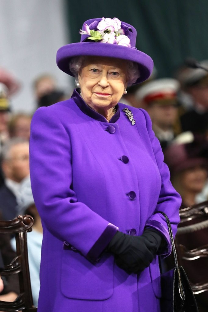 Η βασίλισσα Ελισάβετ αλλάζει εταιρία εσωρούχων! - Φωτογραφία 3