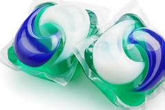 «Tide Pod Challenge»: Η νέα επικίνδυνη μόδα επιτάσσει να βάζουν στο στόμα τους ταμπλέτες πλυντηρίου!