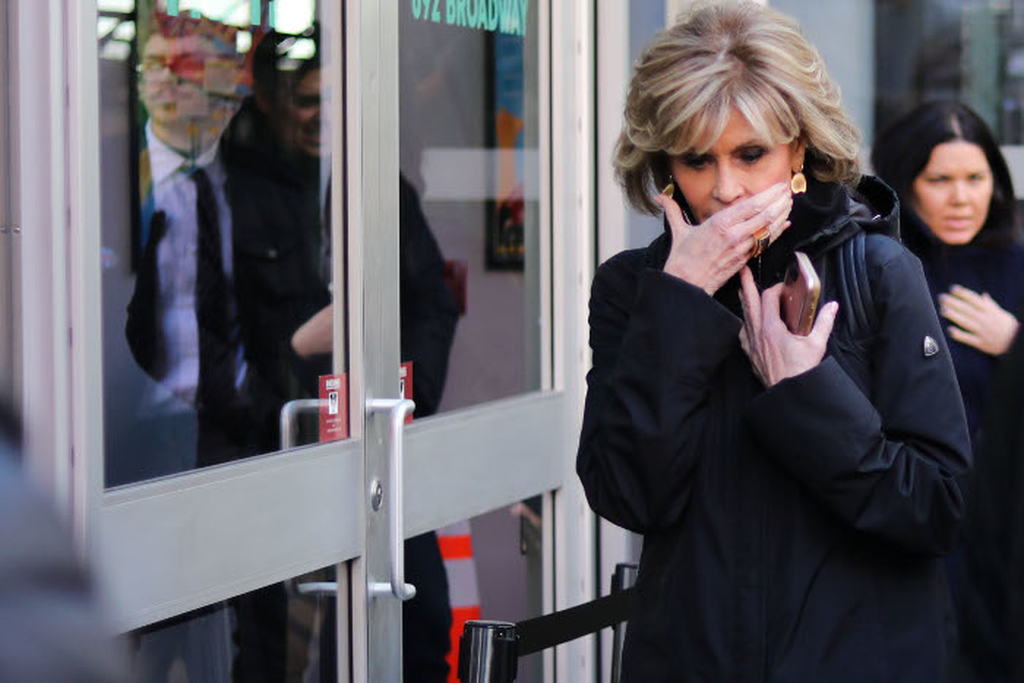 Jane Fonda: «Μόλις αφαίρεσα έναν καρκίνο από το χείλος μου» - Φωτογραφία 4