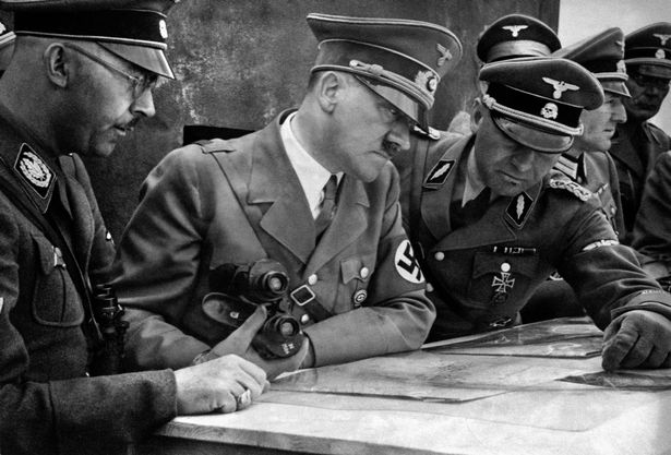 Έξι λόγοι που οι συνωμοσιολόγοι πιστεύουν ότι ο Χίτλερ «σκηνοθέτησε» τον θάνατό του - Φωτογραφία 3