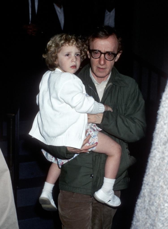 Woody Allen: Η κόρη του καταγγέλλει ότι προσπάθησε να τη βιάσει όταν ήταν 7 ετών - Φωτογραφία 2