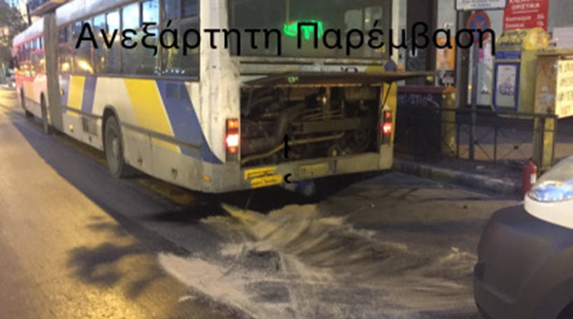 Νέα έκρηξη σε λεωφορείο - «Έσκασε» ο κινητήρας του 608 στην Πατησίων - Φωτογραφία 1