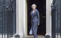 Βρετανία: Η Τερέζα Μέι διόρισε... υπουργό Μοναξιάς!