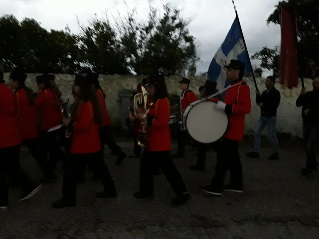 ΠΑΛΙΑΜΠΕΛΑ: Λαμπρός Εσπερινός και Λιτανεία για τον Πολιούχο τους Άγιο Αθανάσιο (ΦΩΤΟ: Στέλλα Λιάπη) - Φωτογραφία 91