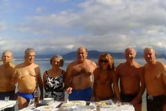 Χαλκίδα: Κοπή πίτας με βουτιές για τους χειμερινούς κολυμβητές (ΦΩΤΟ)